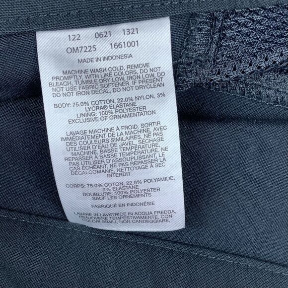 Mountain Hardwear Blue Men's Shorts - Picture 5 of 9